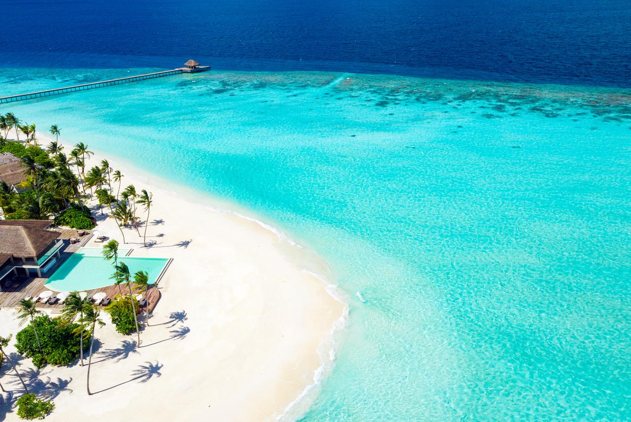 Top 3 Coastal Destinations with the Most Amazing Ocean Views in the Maldives